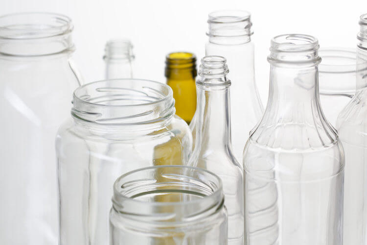 Comparing Glass & Plastic Bottles: Which Is Right for Your Product?